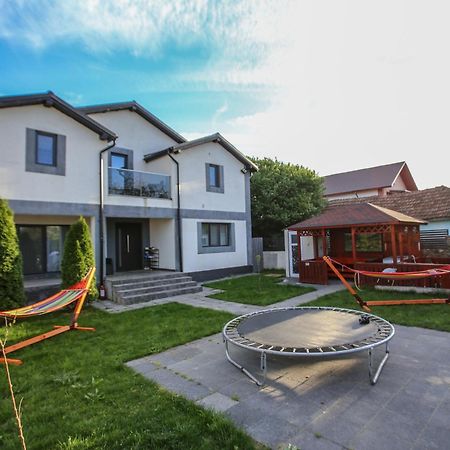 Casa Kevin Hotell Năvodari Exteriör bild