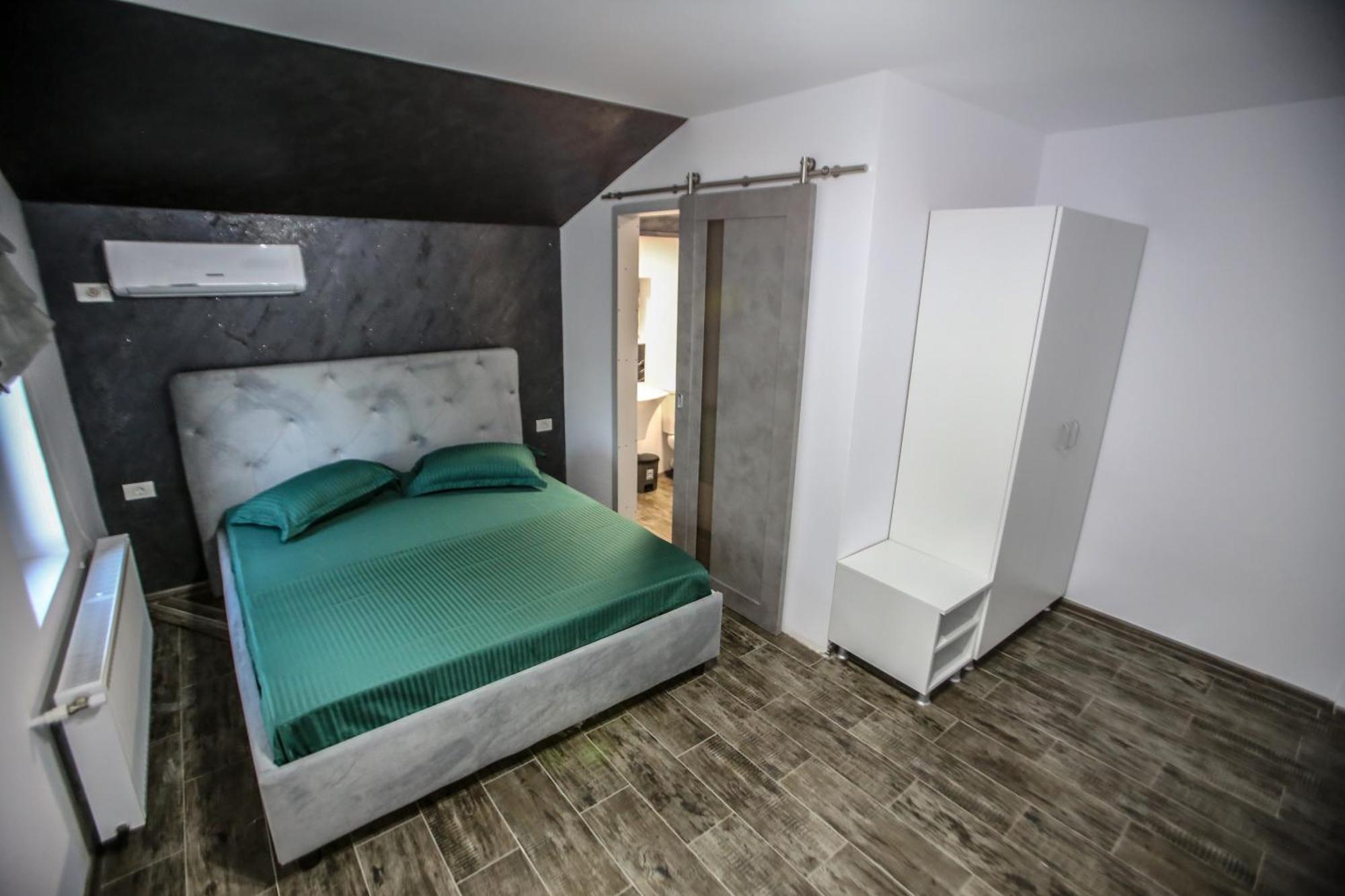Casa Kevin Hotell Năvodari Exteriör bild