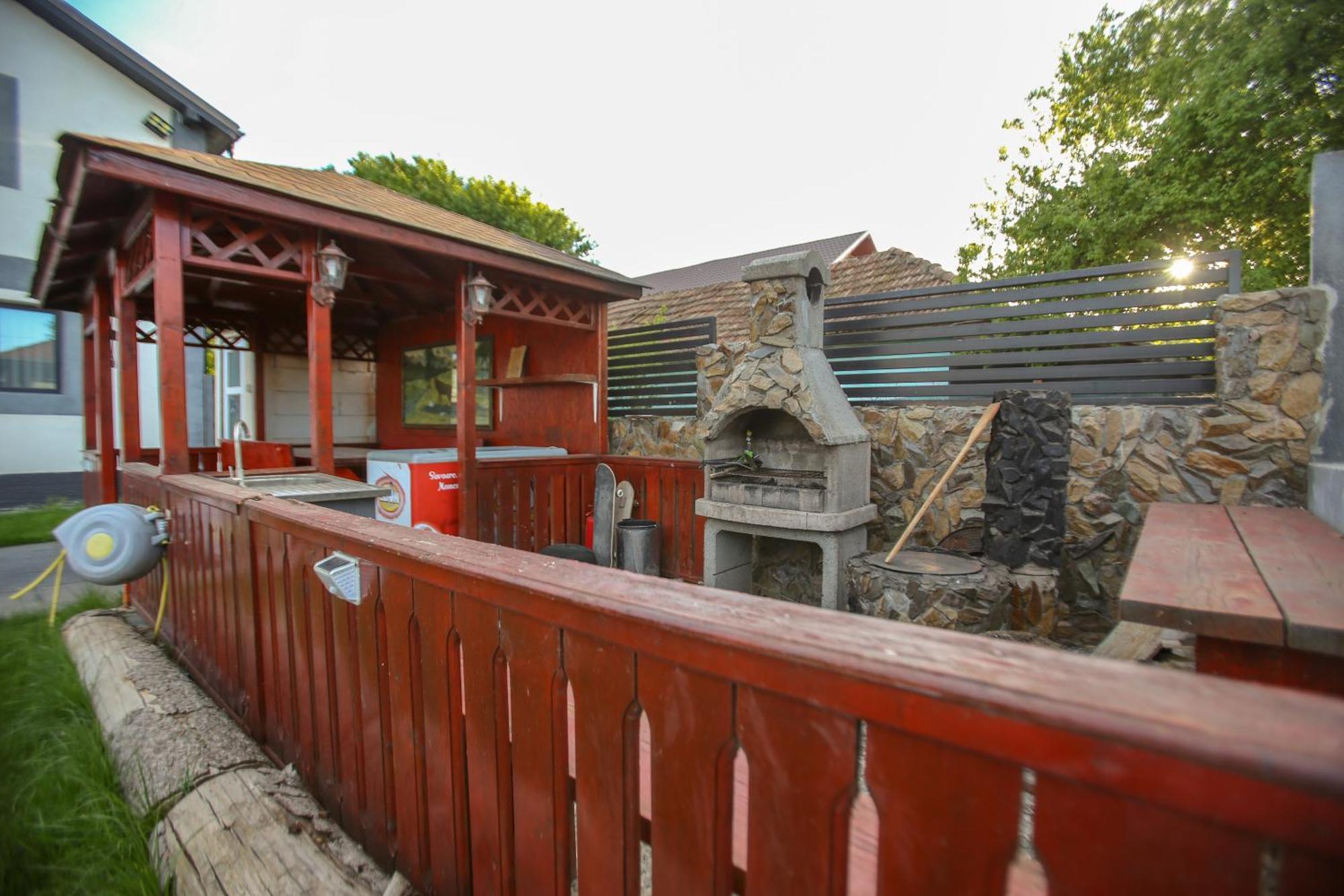 Casa Kevin Hotell Năvodari Exteriör bild